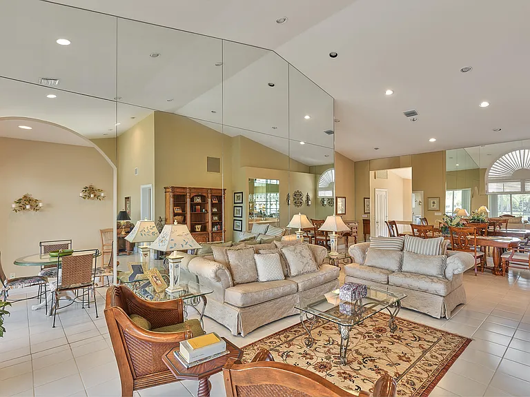 392 Spyglass Way — Photo 4