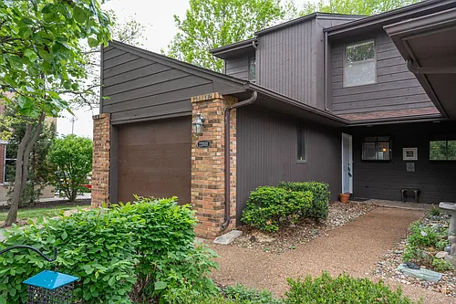 2200 Bushnell Dr #H Photo 1