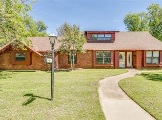 5633 Odessa Ave, Fort Worth, TX 76133