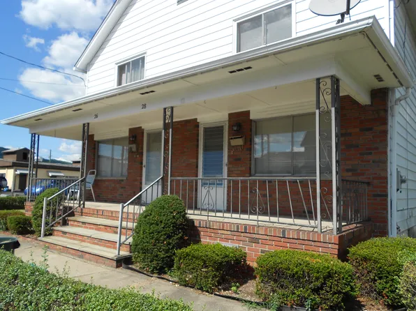 26-28 2nd St, Wyoming, PA 18644