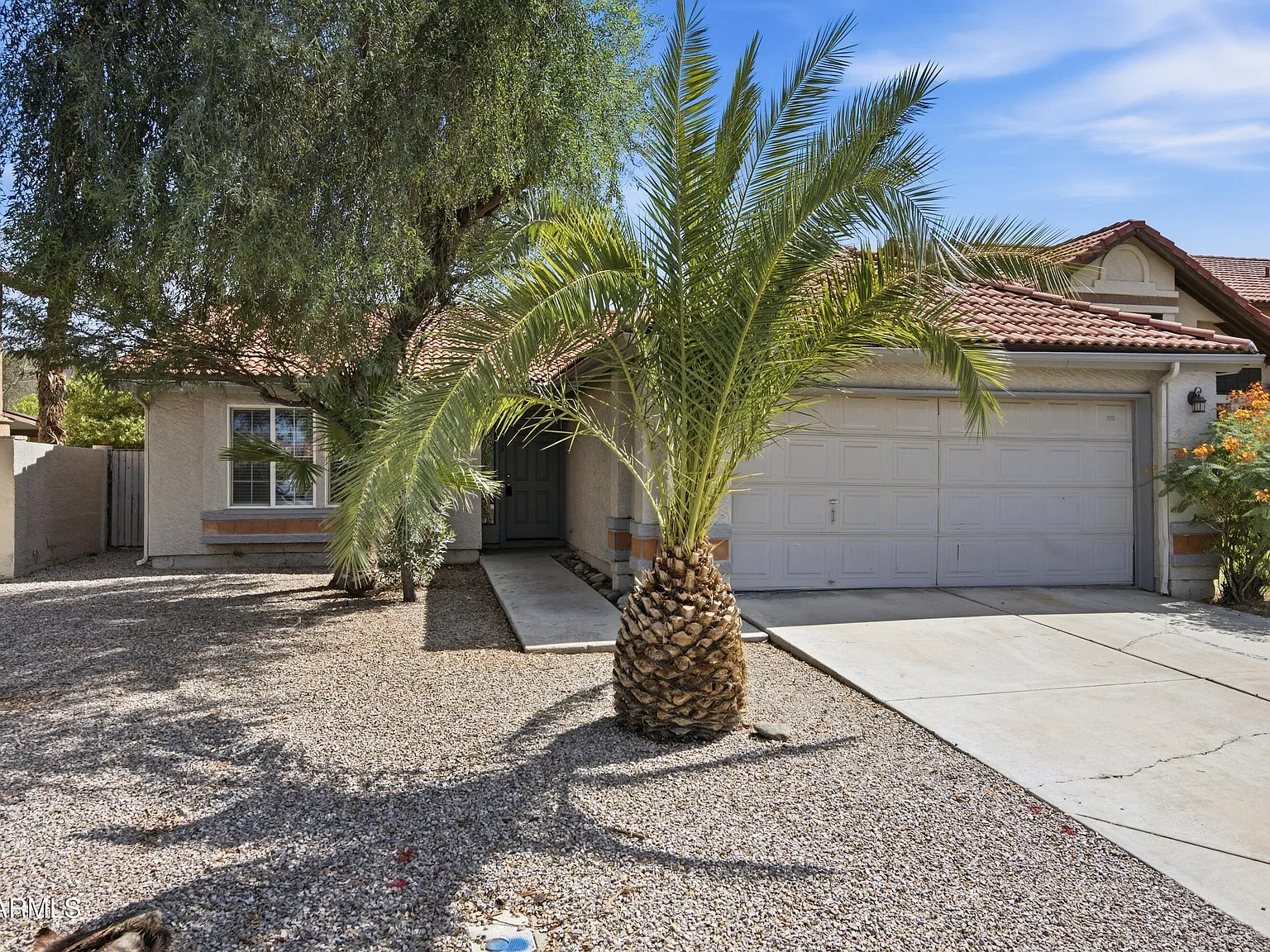 3 bed, 2.0 bath, 1381 sqft, $2,350 — Photo 1