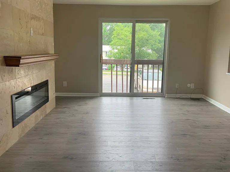 203 Parkwood Dr — Photo 11