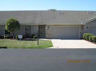 883 Dorothy Ln, Brookville, OH 45309