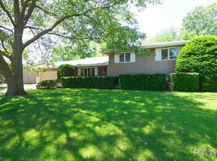 231 Briarbrook Dr, East Peoria, IL