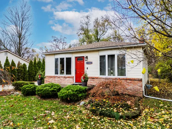 10270 Wayne Rd, Livonia, MI 48150