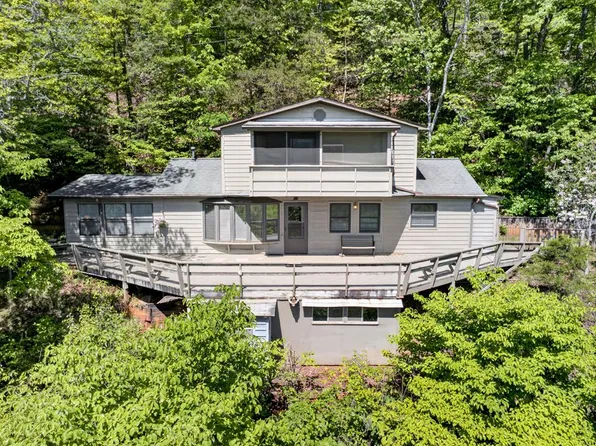 393 Echo High Rd, Franklin, NC 28734