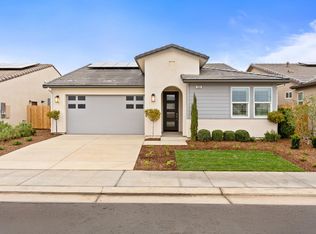 979 Maclure Ave W, Madera, CA 93636