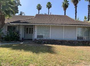 850 Apache Trl, Riverside, CA 92507