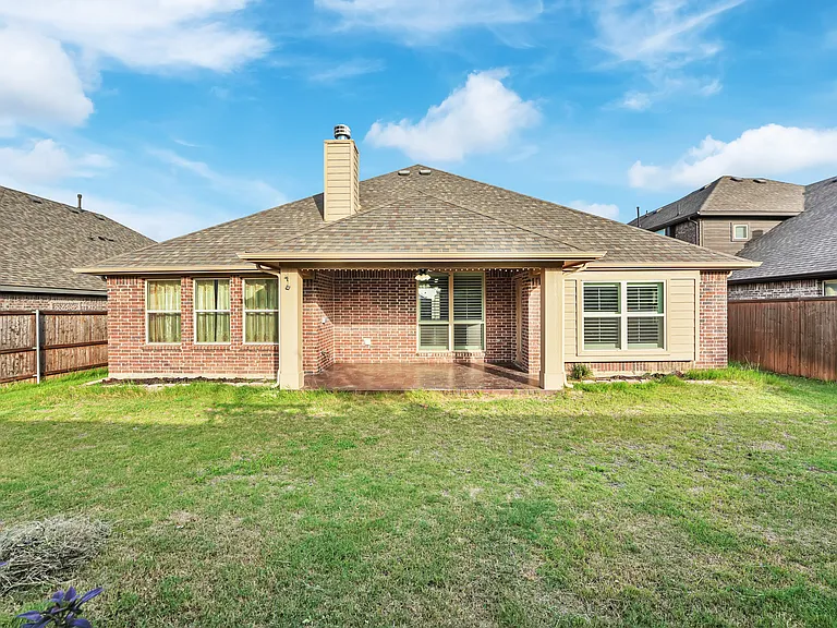 2616 Tinsley Dr — Photo 32