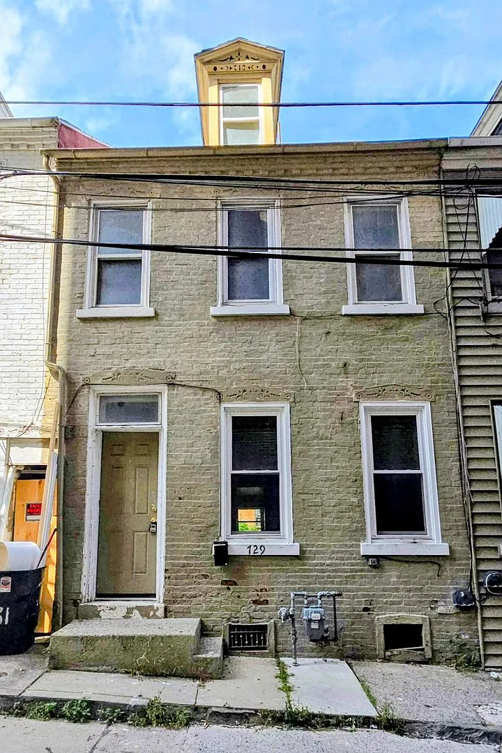 729 Chestnut Street — Photo 1