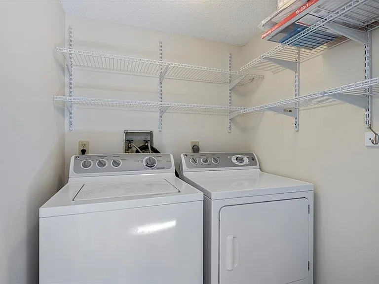 856 Chatham Dr #856 — Photo 29