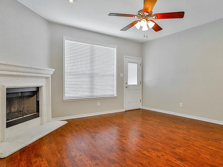 8705 Sumter Way — Photo 14