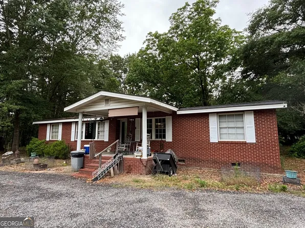 971 Ogden St, Metter, GA 30439