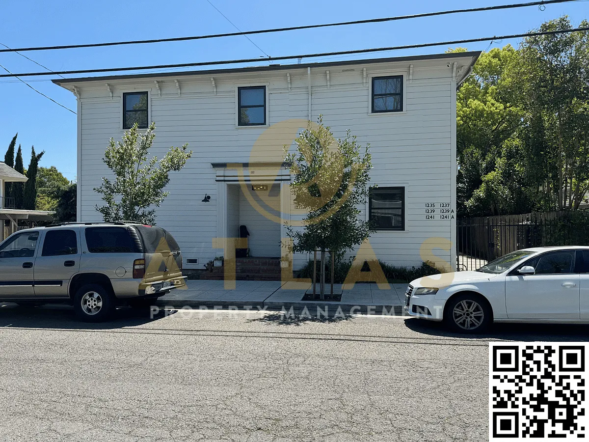 Laurel St - 1241 Laurel St — Photo 1