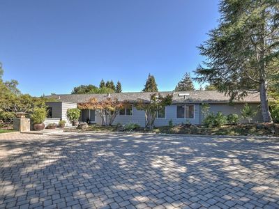 12410 Casa Mia Way, Los Altos Hills, CA, 94024