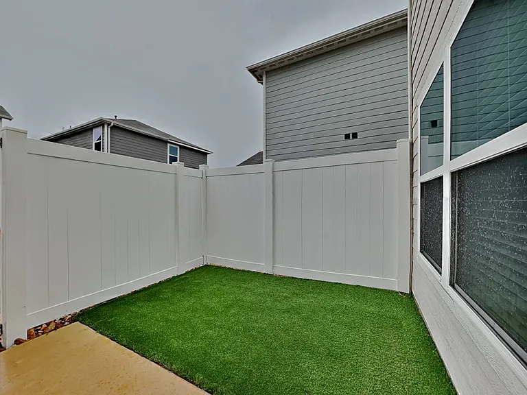 This serene outdoor setting fe