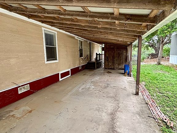 3rd image of 144 BLISS CIR
