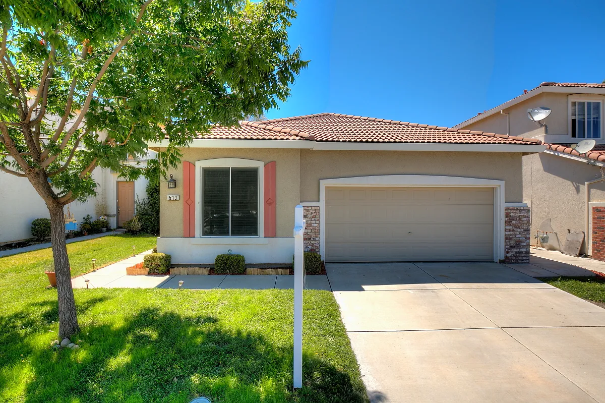 513 Veneto Ct photo 1