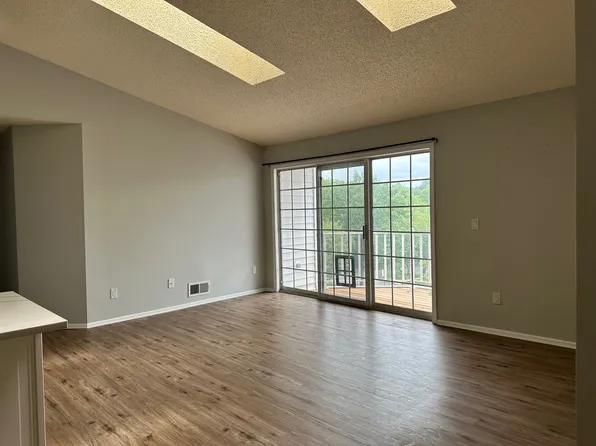 965 Juniper Way, Mahwah, NJ 07430
