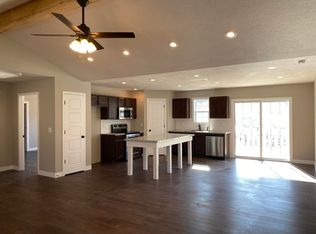 806 Shaffer St, Marshfield, MO 65706