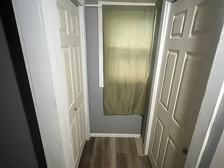 237 S East St — Photo 6