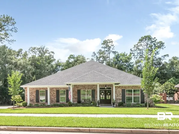 319 Springhill Woods Dr W, Mobile, AL 36608