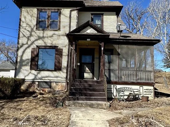 156 South Main STREET, Fall River, WI 53932