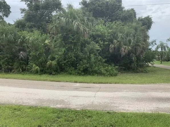 501 DAYTON AVE, LEHIGH ACRES, FL 33972