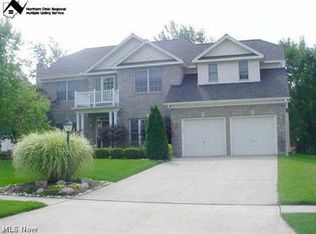 20903 Westminster Dr, Strongsville, OH