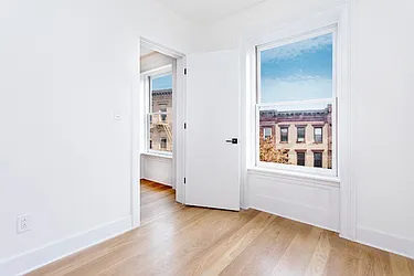 Rented by Living New York