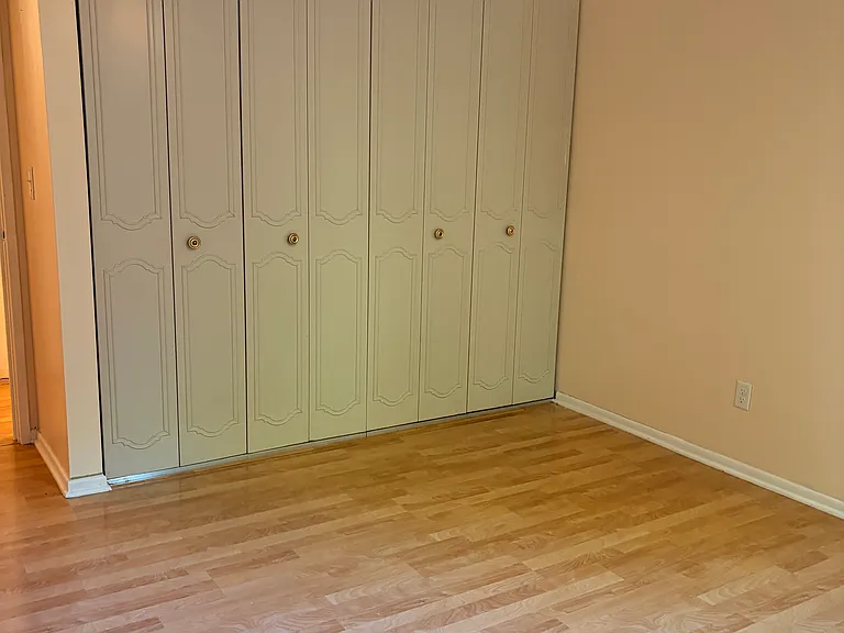 2700 Oxford St N #1 — Photo 9