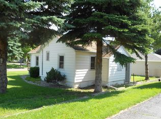 1203 White St, Jackson, MN 56143