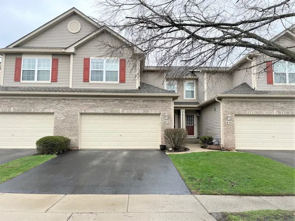 852 Beech Dr, Elgin, IL 60120