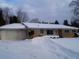 343 S Division Rd, Petoskey, MI 49770