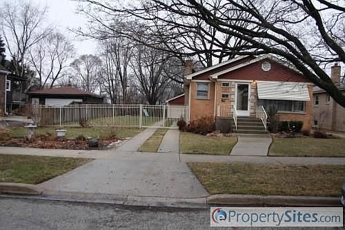 4th image of 9612 S Sacramento Ave