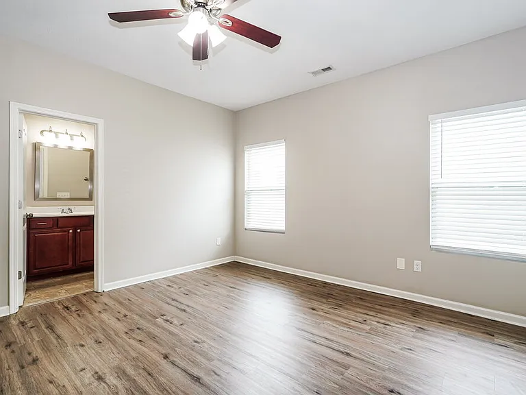 4001 Blue Mountain Cir — Photo 14