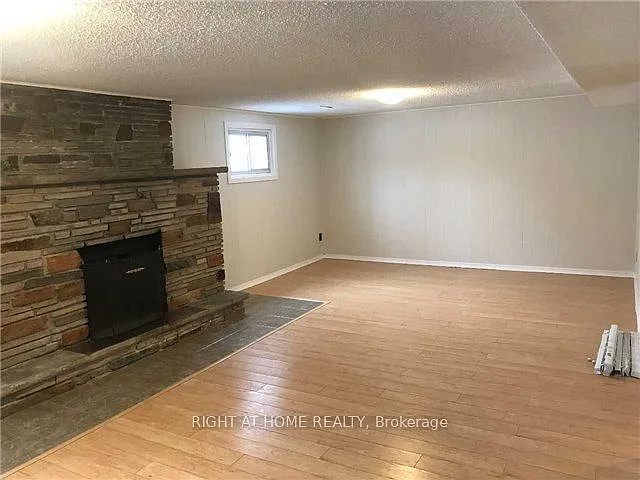 7673 Darcel Ave #BASEMENT — Photo 8