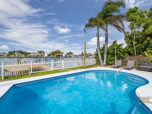 340 Bahia Vista Dr, Indian Rocks Beach, FL 33785