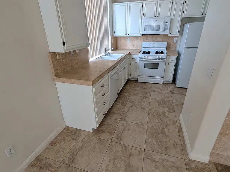 8715 Westmore Rd #7 — Photo 13