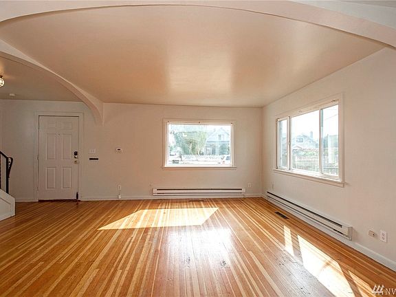 5th image of 5412 S Thompson Ave