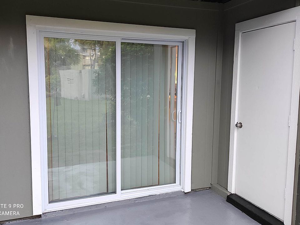 1st image of 137 Scottsdale Sq #137