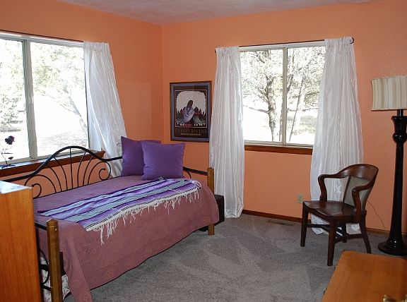 GUEST ROOM WITH VIEW OF BUTE