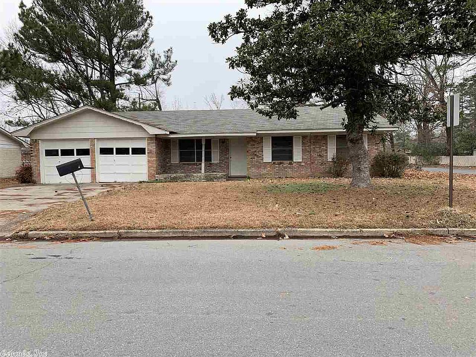 1st image of 2601 W 37th Ave