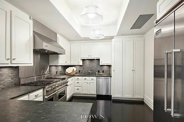 Sold by Town Residential | media 2