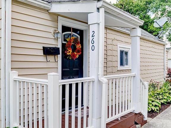 2nd image of 260 Rosslyn Ave