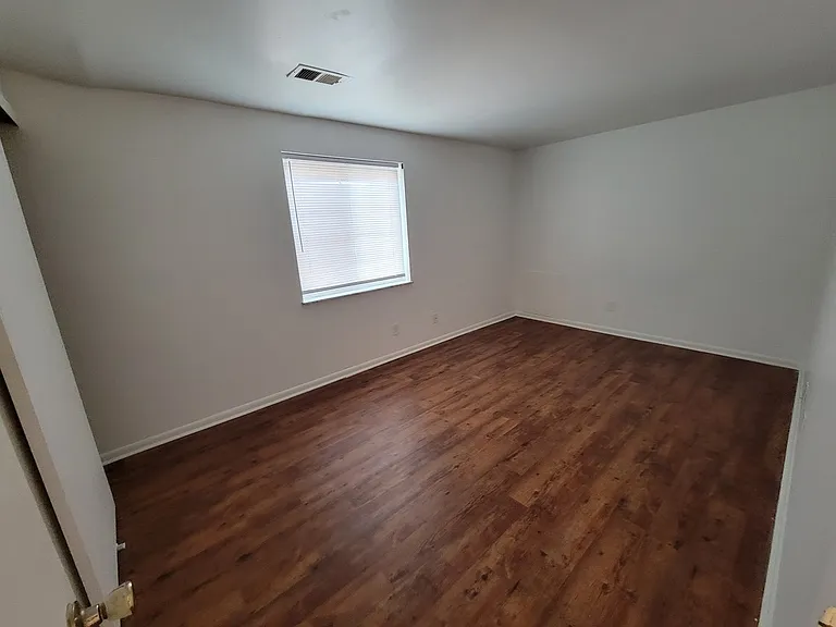 1660 N 4th St #1B — Photo 16
