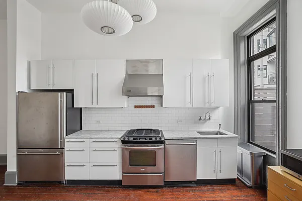 Rented by Compass | media 20