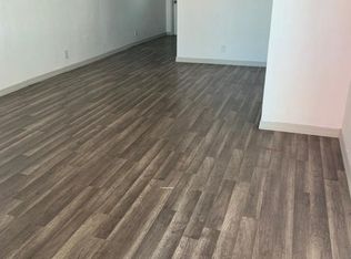 555 W 6th St APT 1, Riviera Beach, FL 33404