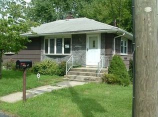 218 Bucks Hill Rd, Waterbury, CT 06704