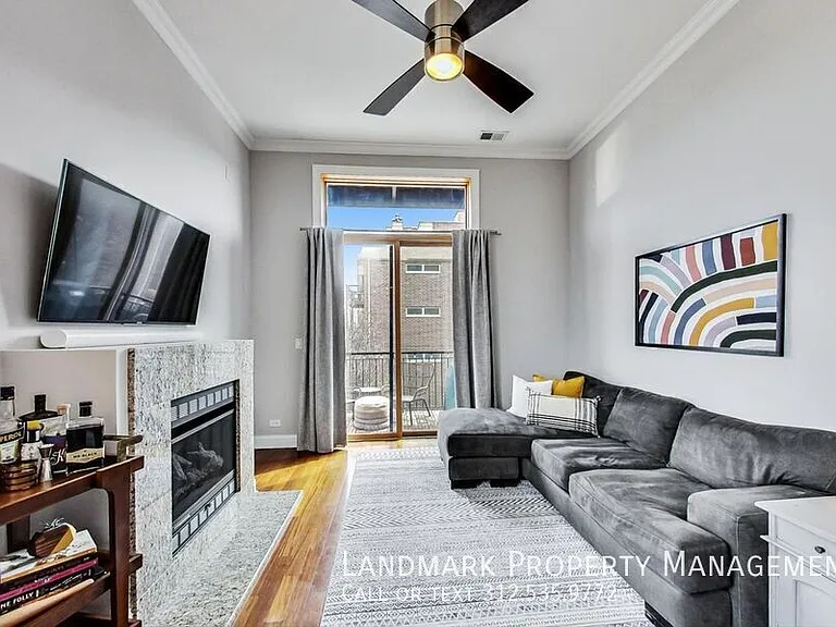 4755 N Washtenaw Ave #209 — Photo 6